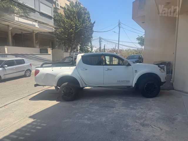 מיצובישי טרייטון / L200