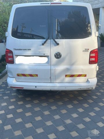 מודעת רכב פולקסווגן טרנספורטר