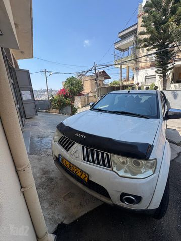 מודעת רכב מיצובישי טרייטון / L200
