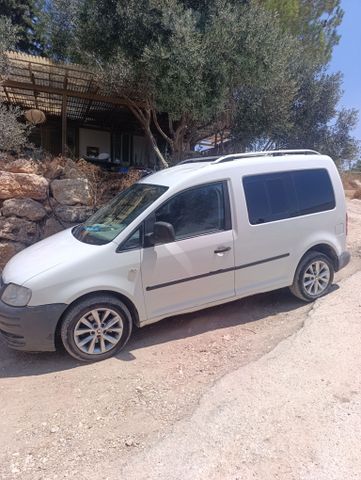 פולקסווגן קאדי