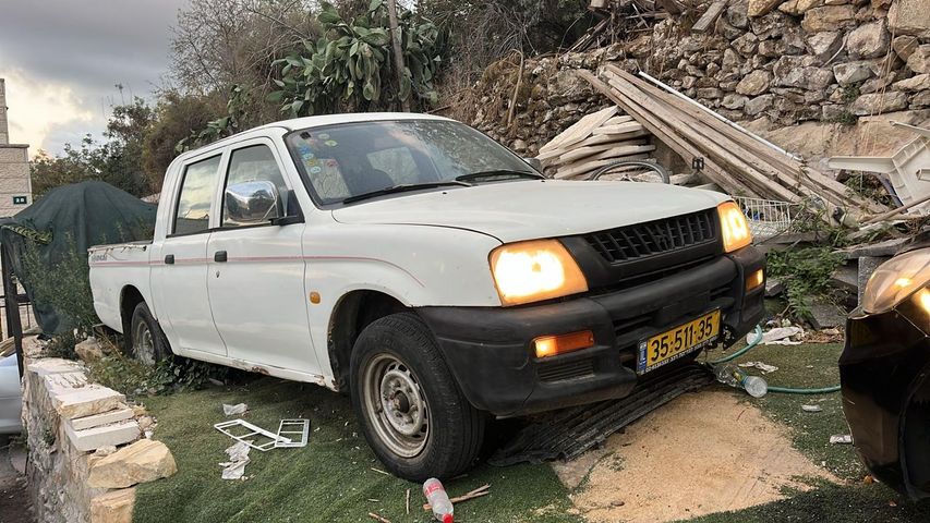 מיצובישי טרייטון / L200