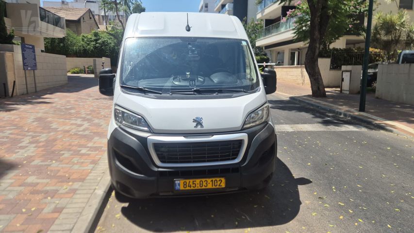 מודעת רכב פיג'ו בוקסר