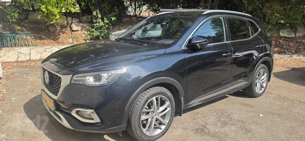 אם ג'י EHS PHEV