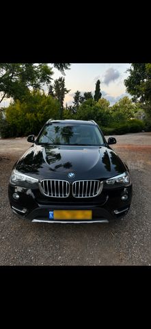 ב מ וו X3