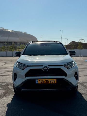 מודעת רכב טויוטה RAV4 1