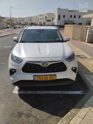 מודעת רכב טויוטה היילנדר