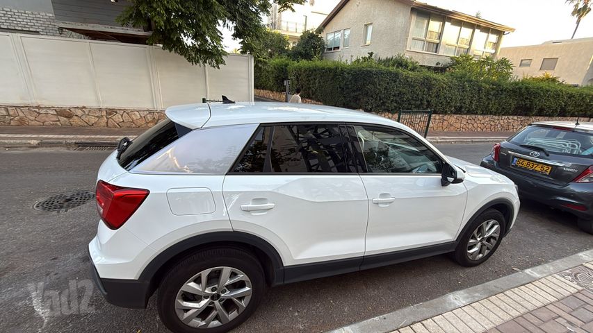 מודעת רכב אאודי Q2