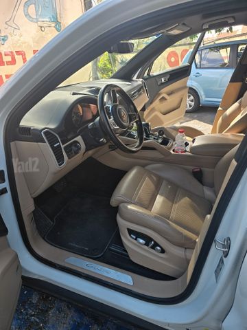 מודעת רכב פורשה קאיין
