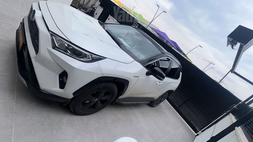 טויוטה RAV4