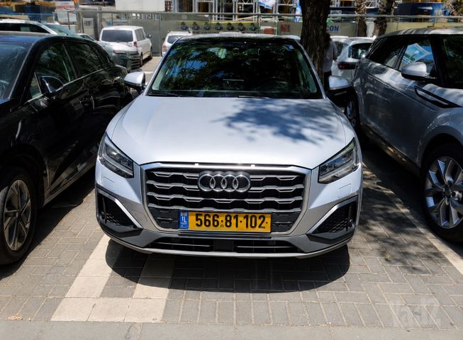 מודעת רכב אאודי Q2