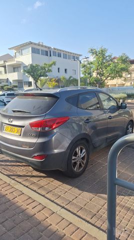 יונדאי ix35