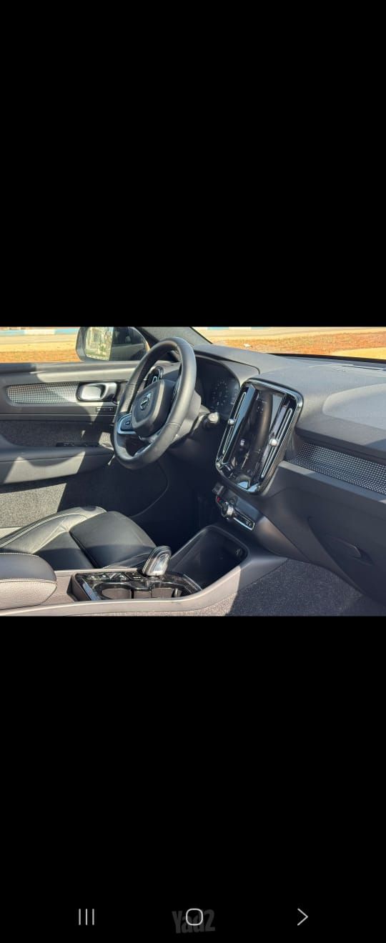 וולוו XC40
