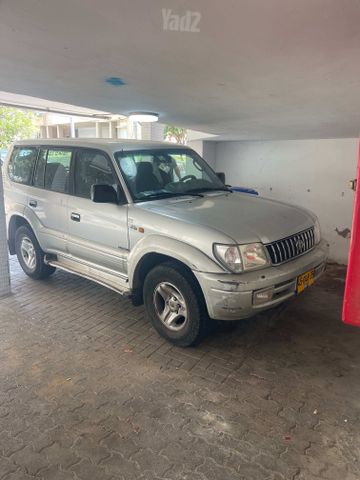 טויוטה לנד קרוזר