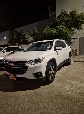 שברולט טראוורס
