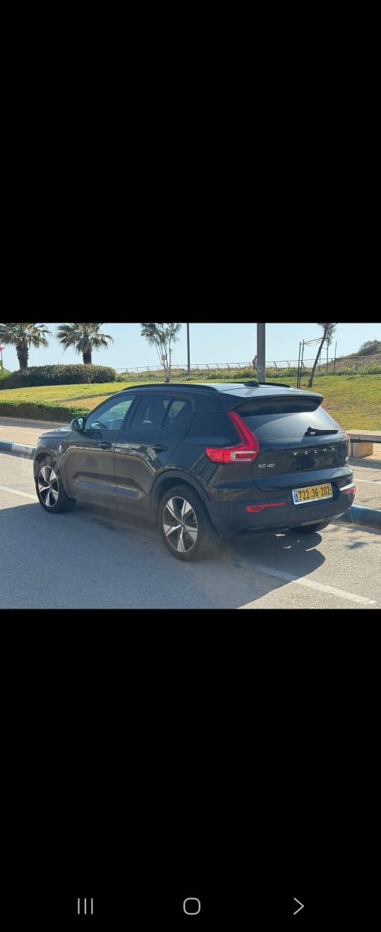 וולוו XC40