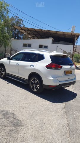 ניסאן אקס טרייל