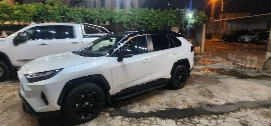 מודעת רכב טויוטה RAV4