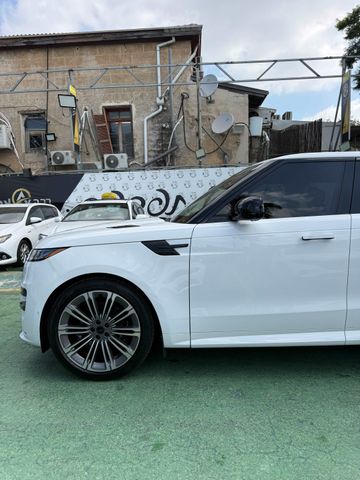 לנד רובר ריינג' רובר
