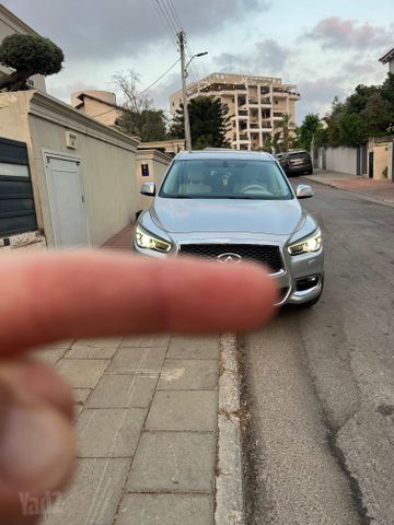 אינפיניטי QX60