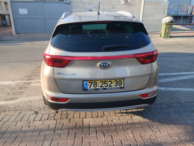 קיה ספורטז'