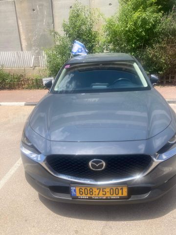 מאזדה CX-30