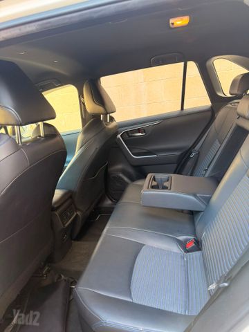 טויוטה RAV4