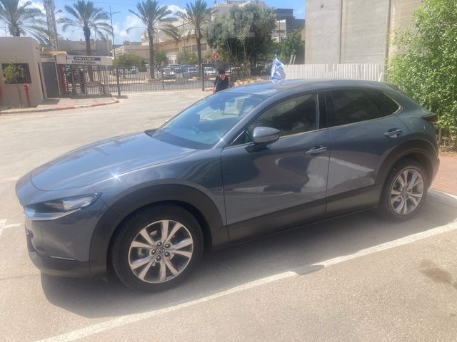 מאזדה CX-30