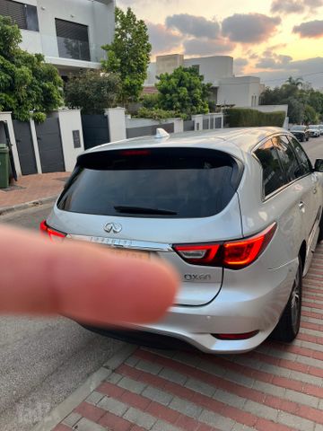 אינפיניטי QX60