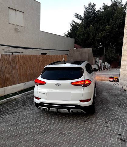 יונדאי טוסון