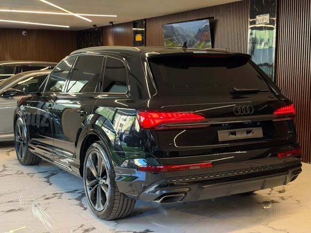 אאודי Q7