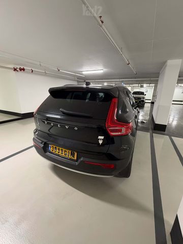 וולוו XC40