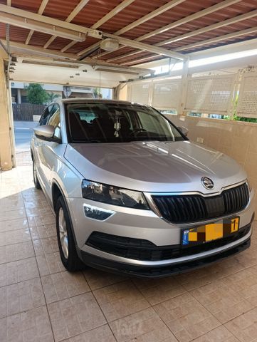 מודעת רכב סקודה קארוק