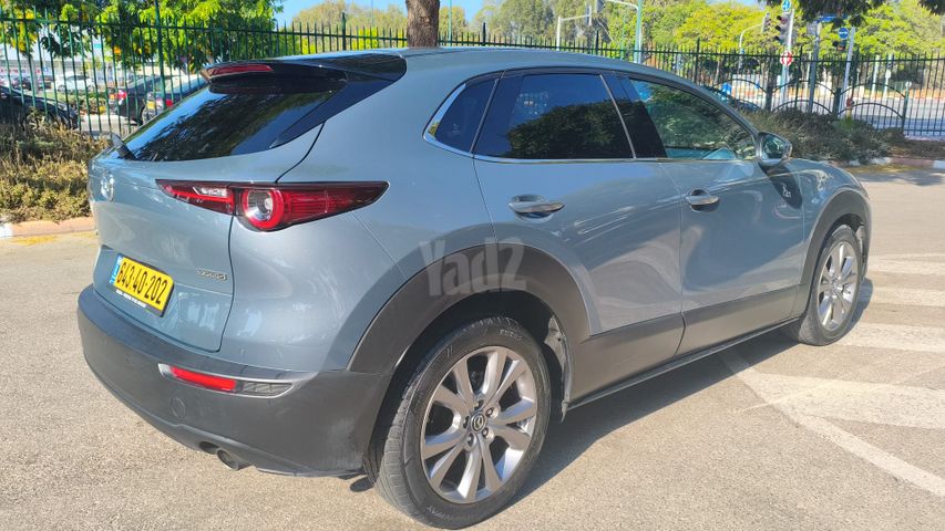 מאזדה CX-30