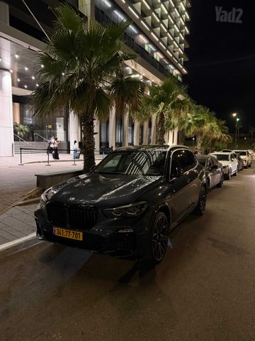 ב מ וו X5