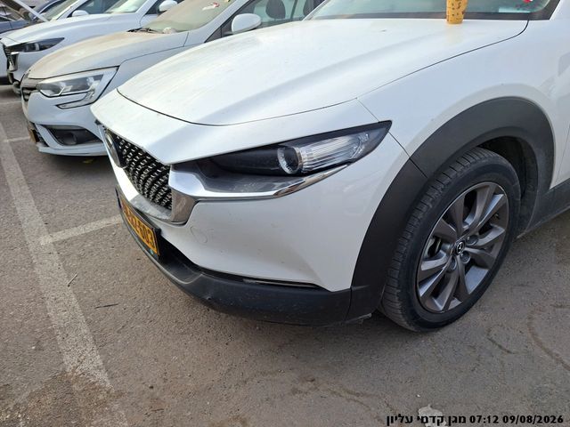 מאזדה CX-30