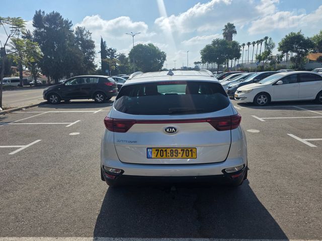 קיה ספורטז'