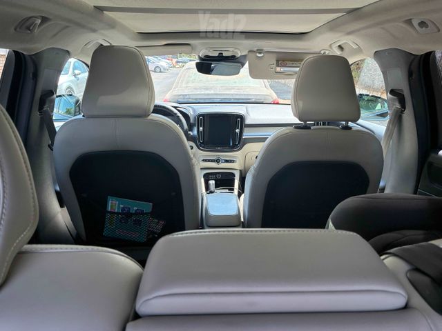 וולוו XC40