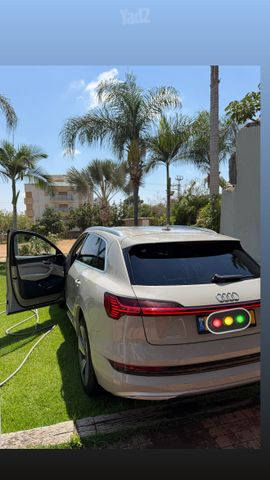 אאודי E-tron