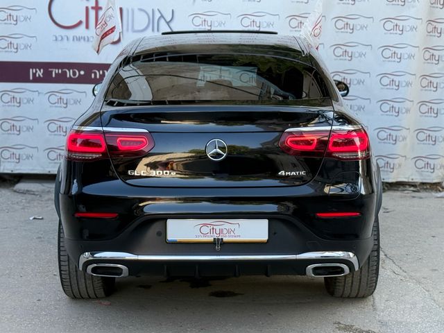 מרצדס-בנץ GLC קופה 