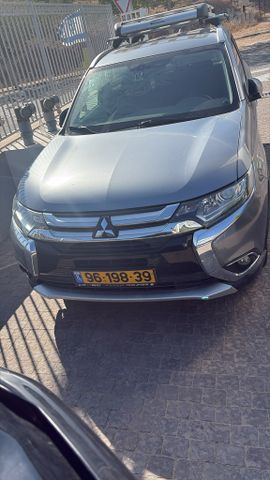 מודעת רכב מיצובישי אאוטלנדר