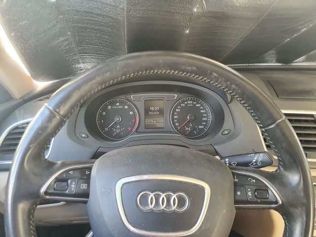 אאודי Q3