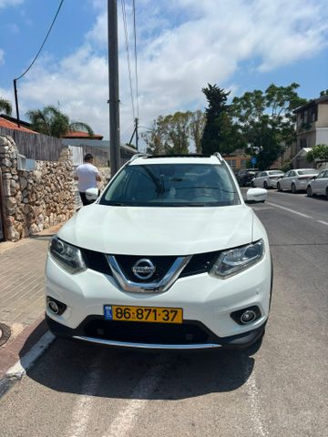 ניסאן אקס טרייל