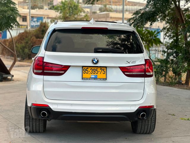 ב מ וו X5