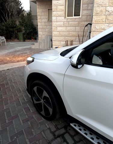 יונדאי טוסון