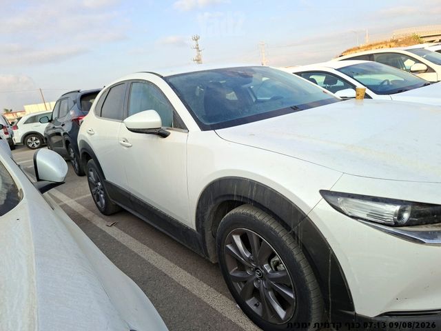 מאזדה CX-30