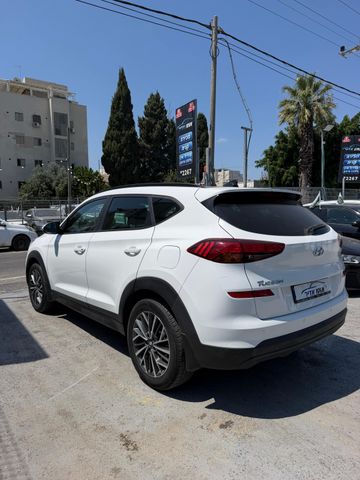 יונדאי טוסון