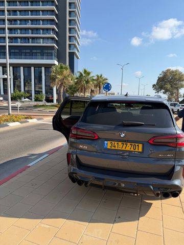 ב מ וו X5