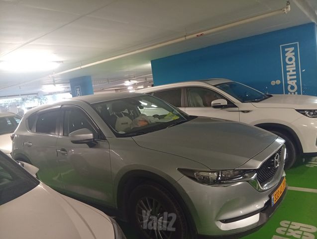 מודעת רכב מאזדה CX-5
