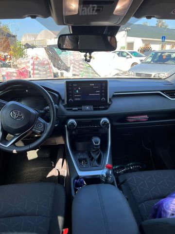 טויוטה RAV4