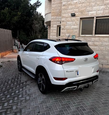 יונדאי טוסון